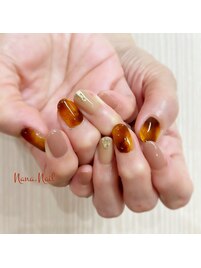 秋の人気ネイル！べっ甲ネイル