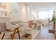 ネイルアンドアイラッシュサロン ソルティ 寺田町(salty)の雰囲気（【ネイル】ゆったり広々とした店内でアットホームな雰囲気に☆）