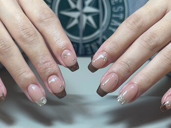 ヴィーナスネイル(Venus Nail)/自爪90分持ち込みデザイン