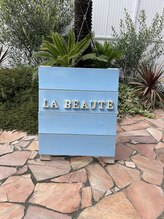 ラ ボーテ/看板