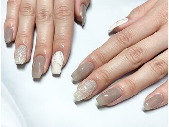 ダリアリー(Darialy)/大理石ネイル