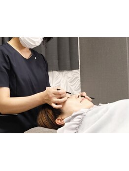 ナチュラル上品な目元にしたい