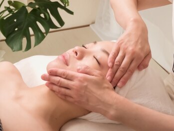 シエルビ(Ciel B)の写真/【完全個室のプライベートサロン☆】ターンオーバーを促進し新しい肌細胞を活性化！シミシワを改善◎