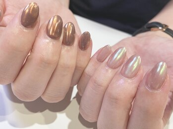 ウノプリール 梅田HARBIS PLAZA(uno pulir)/【オーロラミラーネイル】