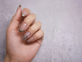 アーリーネイルズウィズアイラッシュ チャチャ小倉店(Early Nails With eyelash)/ガラスフレンチネイル