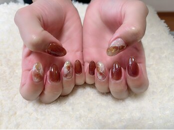 エルピス/こっくりブラウンネイル