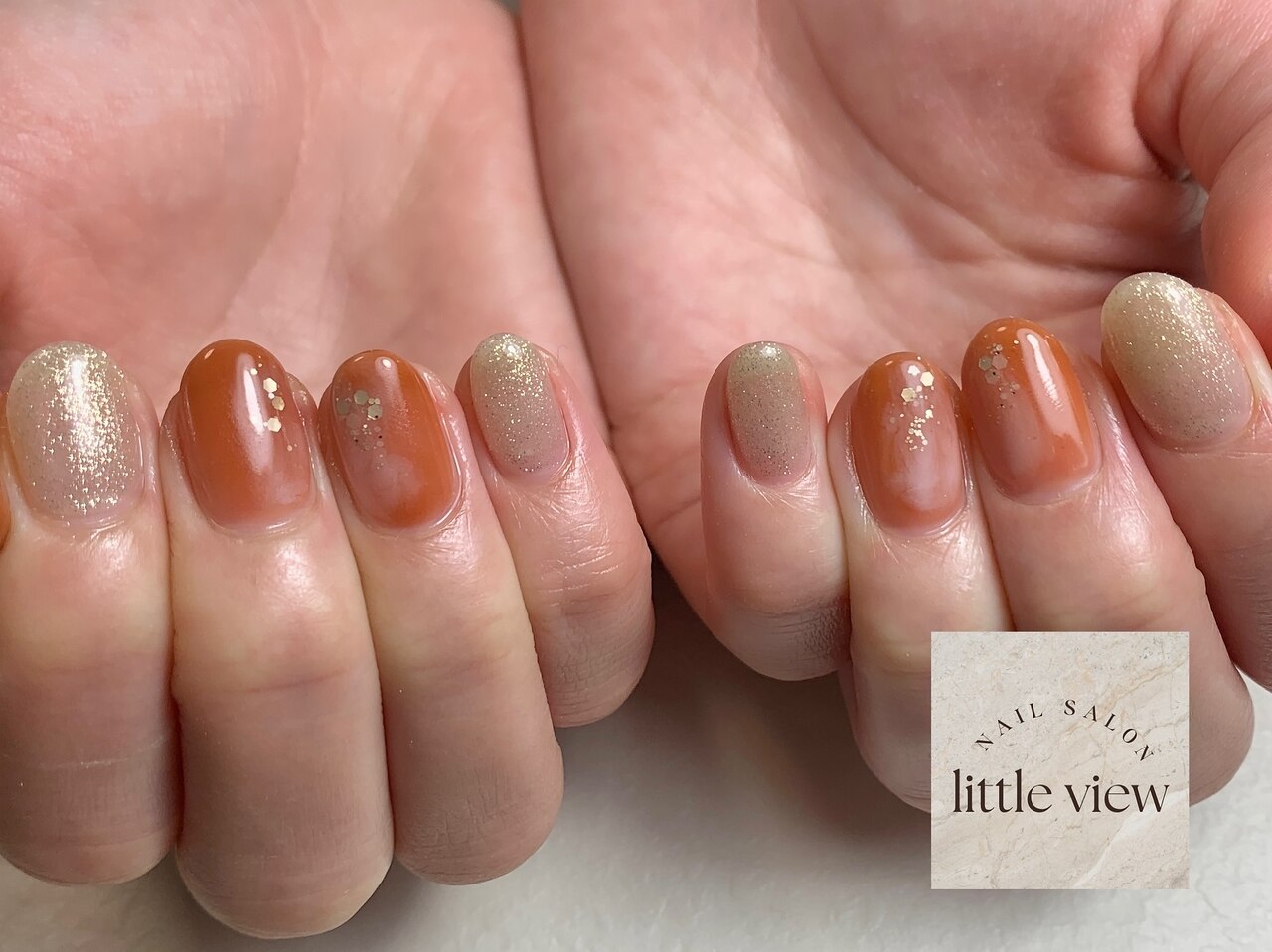 2025年秋トレンド】オレンジブラウン ハンドのネイルデザイン集