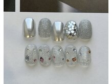 ガレリアエレガンテ KHビル店(GALLARIA Elegante)/シンプルミラー奥行きアート