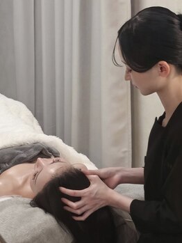 韓国肌管理室 ソア(soa)の写真/顔や首肩のコリは肌トラブルの元!全施術オイルリンパ付★極上ハンドで肌も身体も癒されるnext肌管理スパ♪