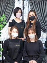 スプレッド(spread)&nbsp;女性 スタッフ