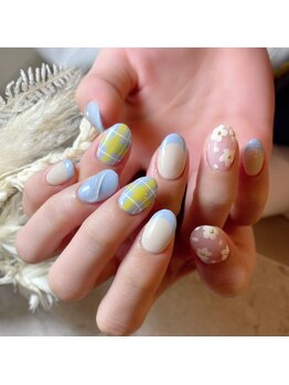 ルブリー(roovely)/チェック柄ネイル