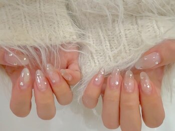 ラデュー(radieux)の写真/大人女性にピッタリな上品なデザイン多数ご用意♪お仕事柄派手なネイルが出来ない方、シンプル派の方にも◎