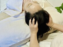 soeteの雰囲気(頭皮も丁寧にほぐしていきます。)