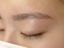 amitaの雰囲気(眉毛を整えるとお顔の印象が一気に変わります!)