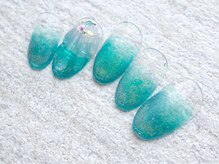 カトルナフ(quatre fois neuf)/ぷっくりマーメイドネイル