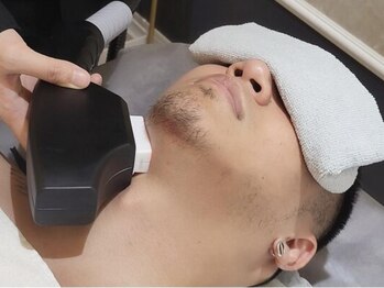 バルダー 原宿 神宮前(BALDER.)の写真/【髭/毛穴/皮脂が気になる方へ◎】夏に向けて自己処理いらずの肌を目指す！お肌悩みもご相談ください◎
