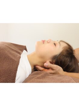 ホウレイ線・たるみ改善！予防ケア