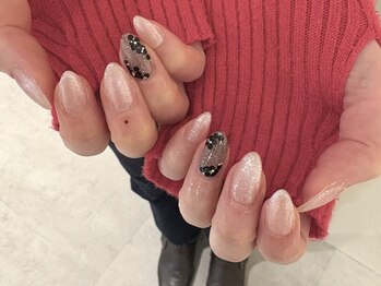 サンジュウヨン(34)/ワンポイントネイル パラジェル