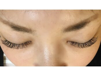 サロン ド ラプワ(Salon de Lapre)/フェザーボリュームラッシュ