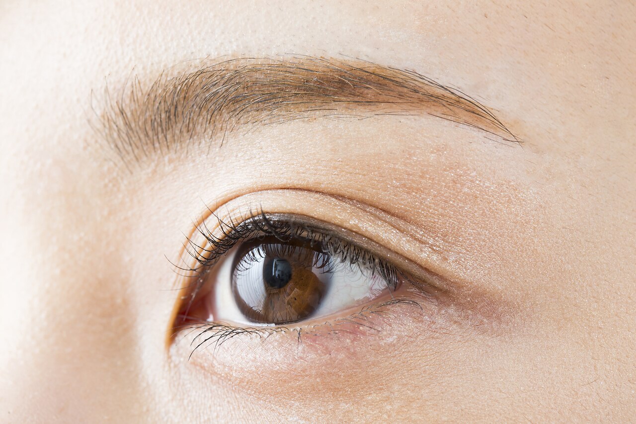 眉毛アイブロウWAXスタイリング￥4500