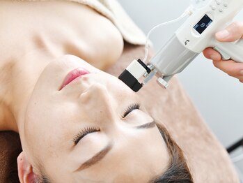 ネオボディメイク(Neo Body Make)/ヒト幹細胞60％無針水光