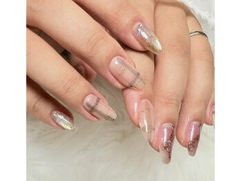 ワイワイディーエス(YYDS)/