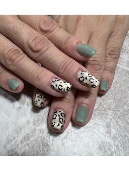 ブライズ(BRISE)/マグネット×レオパード