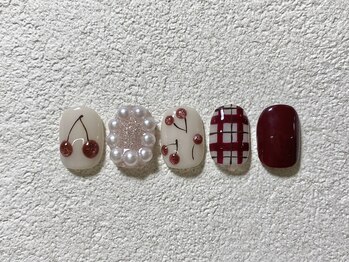ニュアンスネイル　さくらんぼ