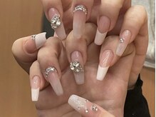 【チップ長さだし持ち込みデザインネイル】長さもデザインも自由自在！理想のフォルムを実現◎