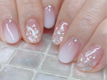 サロンアール(Salon R)の写真/【美しい上品ネイルならSalonR へ】シンプルだからこそ、こだわれる美爪ネイル