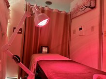 メッサリー(MESSA-LEE)/上と足元と2台の赤外線ライト