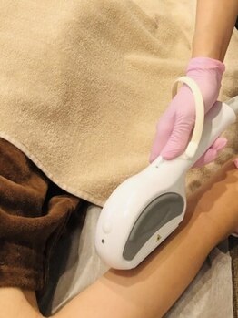 ルミナ(LUMNA)の写真/自己処理から卒業！美肌脱毛で自信の持てるツルスベ肌に☆初回クーポンも種類豊富にご用意しております◎