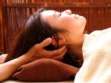 癒しの空間 オアシスの雰囲気(ヘッドマルマはジェルの効果で頭皮や髪に潤いを与えます)