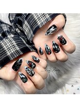 ロージー 赤羽(Rosy)/ハロウィンネイル