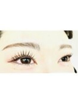 グランルシア(GRAN Lucia)/パリジェンヌラッシュリフト