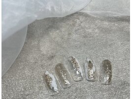 キレイめ　シンプル　春ネイル