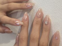 リッシュ(RICHE)/大人ホワイトミラーネイル