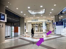 グッドスリープ(Good sleep)/4 みずほ銀行ATM脇から外に出る