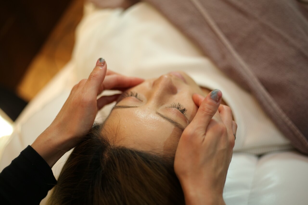 【ドライヘッドスパ＋首肩ほぐし】50分\6600