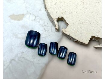 ネイル ドゥ 岡山駅前店(Nail Doux)/ネイビーフットネイル