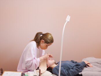 イツキ ヘアーデザイン(ITSUKI hair design)の写真/【春日井・神領エリア】個室のプライベート空間でリラックス☆仕上がりの美しさとモチの良さに定評あり◎
