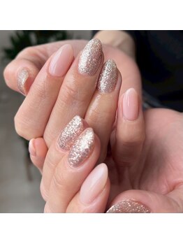 ハロネイル(Halo Nail)の写真/フィルイン施術×全スタッフ資格保持★トレンドからシンプルなオフィスデザインまで多数♪【無料駐車場有】
