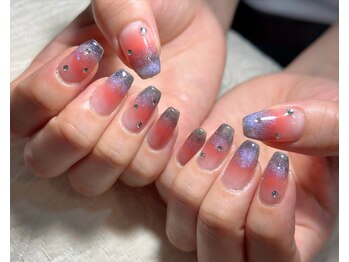 エール(Ailes)/チーク&マグネットグラデネイル