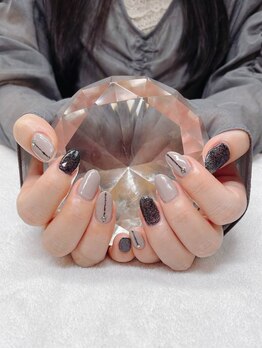 サンワ アロアロ(AloAlo)の写真/【ハンドパック付きの定額ネイル◎】初回3850円で受けられて、自他店いつでもオフ無料☆