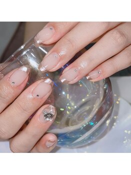 ネイルサロン アール(R)/つけ放題8000yen