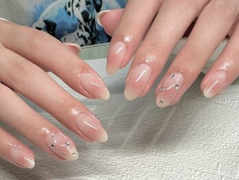 チークネイル¥7800~