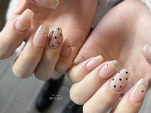 大人ガーリーネイル