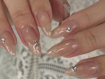 ロミー(Rommy)/ビジューネイル ¥8,800