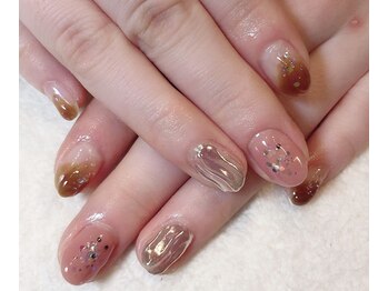 ジェイノヴァール(Jnovart)/