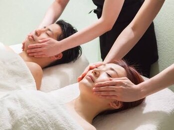 ビューティー スパ シュプレーム(Beauty Spa Supreme)の写真/シュプレームで見惚れてしまうほどのツヤツヤ水光肌に★友達、カップルでも利用OK！メンズ大歓迎です！！